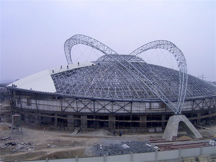 南京体育中心篮球馆网架加工
